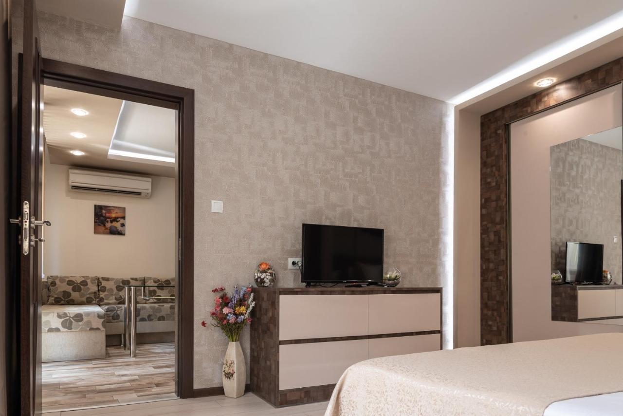 Apartment Central-Lux Veliko Tŭrnovo Eksteriør bilde